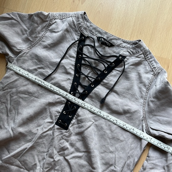 Express Lace-up Long Sleeve Top - Grey - Picture 8 of 8